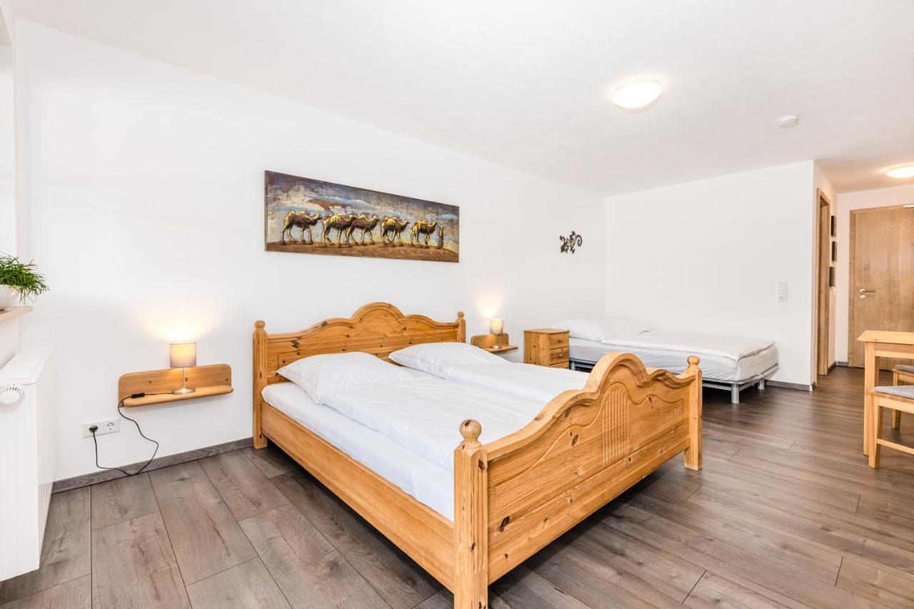 Der Bradler Bed & Breakfast Ebhausen Eksteriør bilde