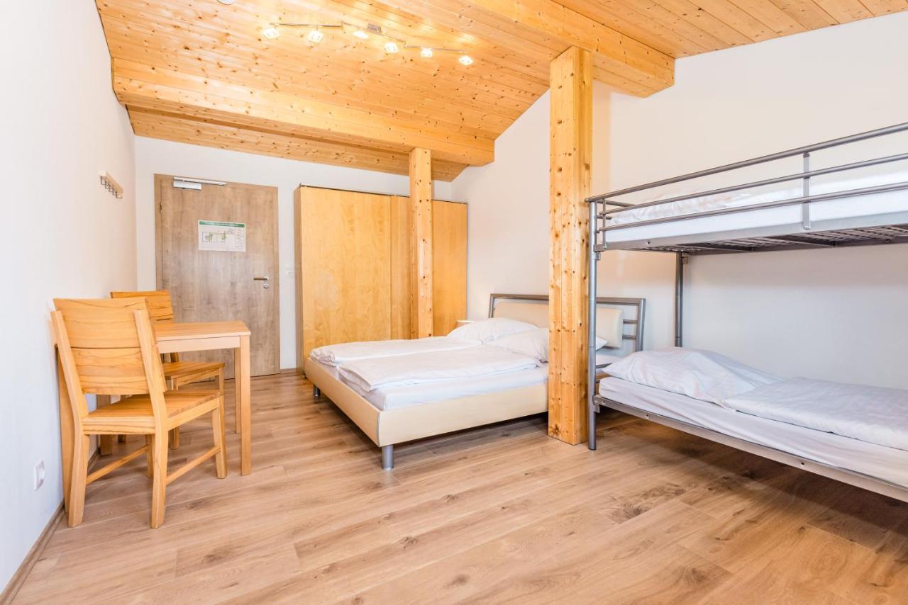 Der Bradler Bed & Breakfast Ebhausen Eksteriør bilde