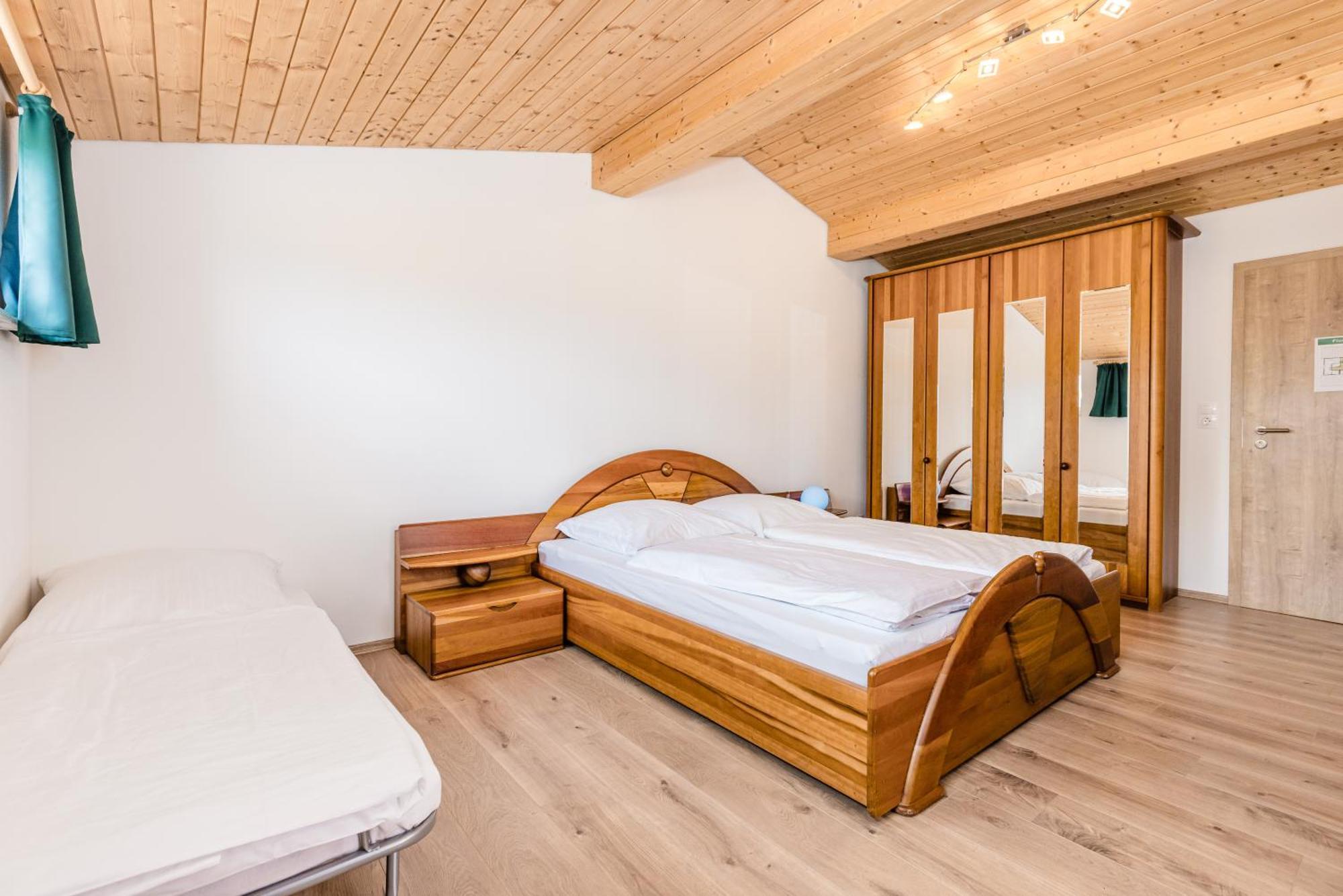 Der Bradler Bed & Breakfast Ebhausen Eksteriør bilde
